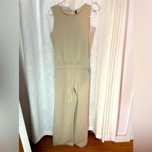 NWT Automet Jumpsuit‎ Size Small Taupe pockets elastic waist Comfy loungewear